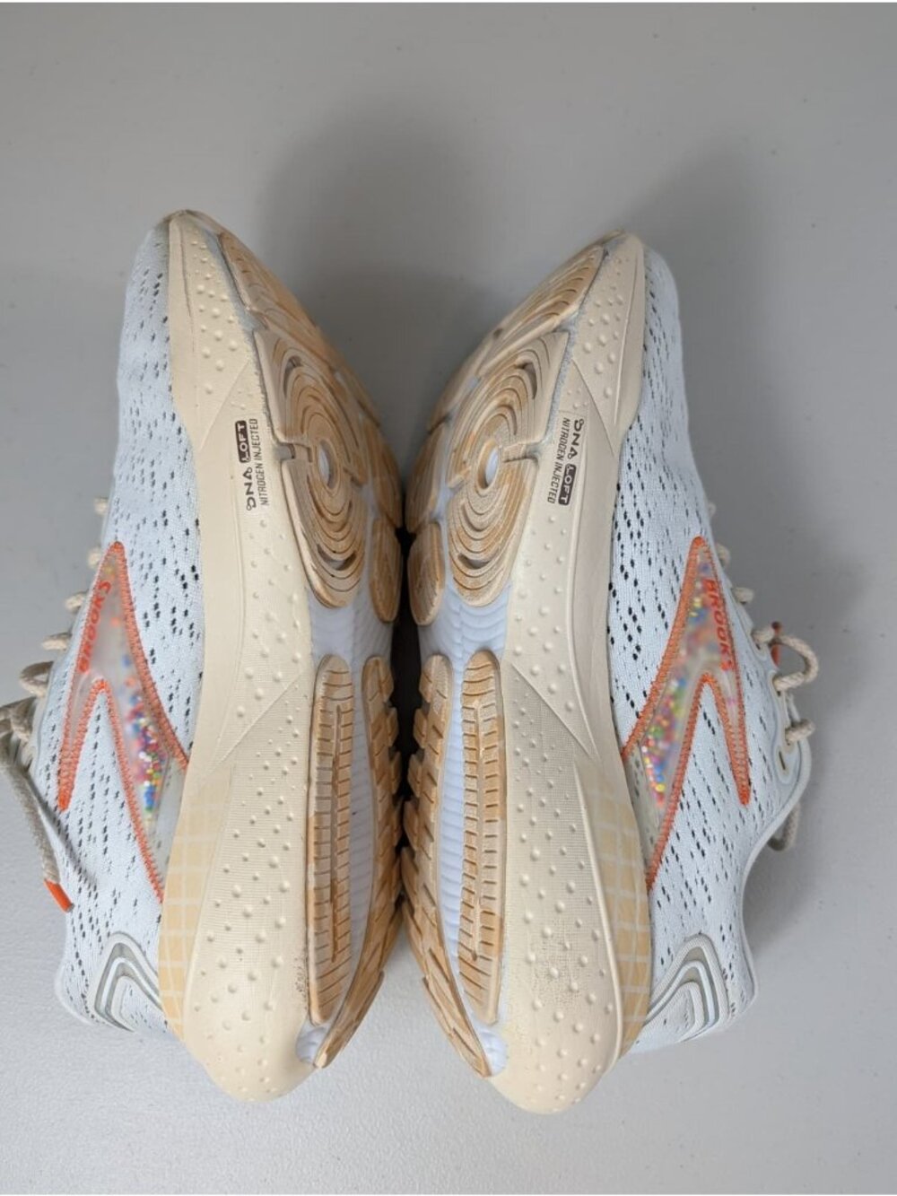 Brooks Glycerin 21 women's running shoes snow/dawn/straw size 9 - Picture 3 of 14